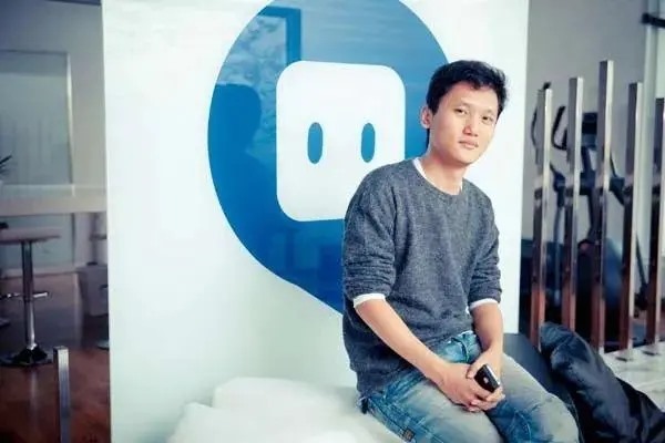 陌陌怎么实名认证头像？